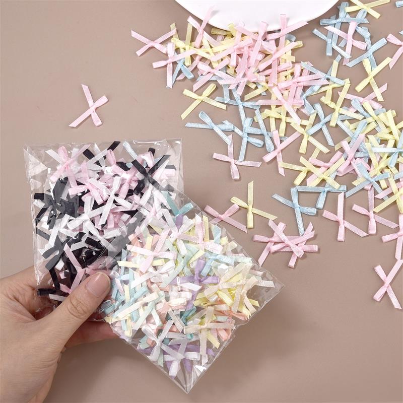 Christmas Craft Embellishment - 100 Stück 3 mm Bänder, Mini-Satinbänder,