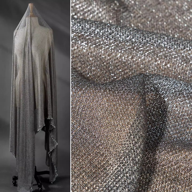 Hellgrauer Metallic-Garnstoff, – Crystal Mesh Fabric Bewertung und Preis