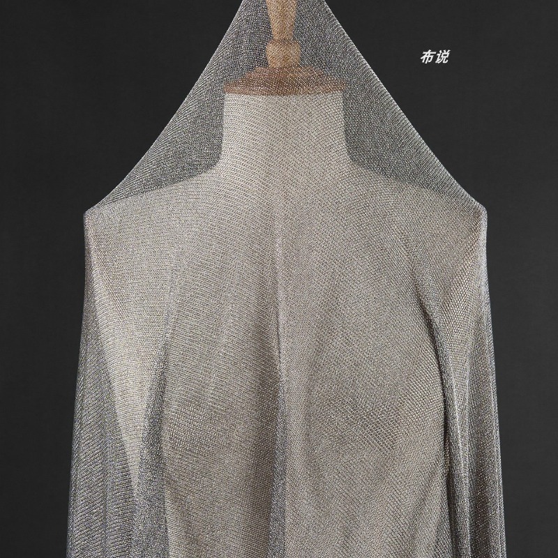 Hellgrauer Metallic-Garnstoff, – Crystal Mesh Fabric Bewertung und Preis